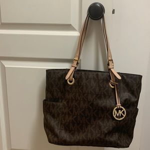 Large Jet Set Tote. Carried only a few times. Impeccable shape. Just like new.